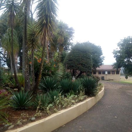 Cypress Lodge Piet Retief Exterior photo